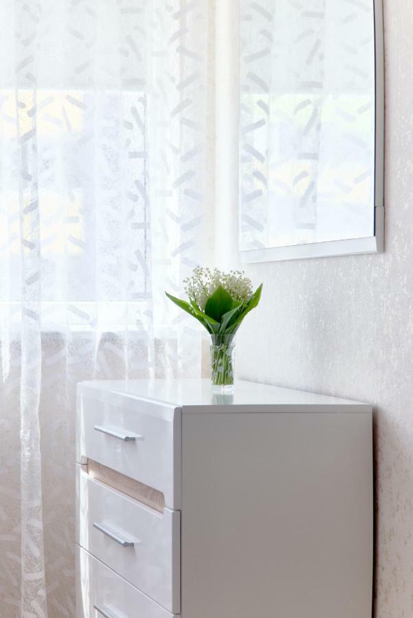 088 Apartment near airport Zhulyani, LDS Tеmple Square Kiev Bagian luar foto
